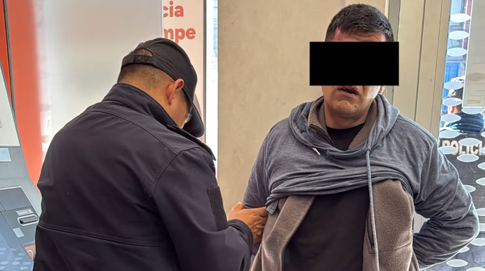 Clientes reducen a un ladrón en el Banco Galicia de La Matanza