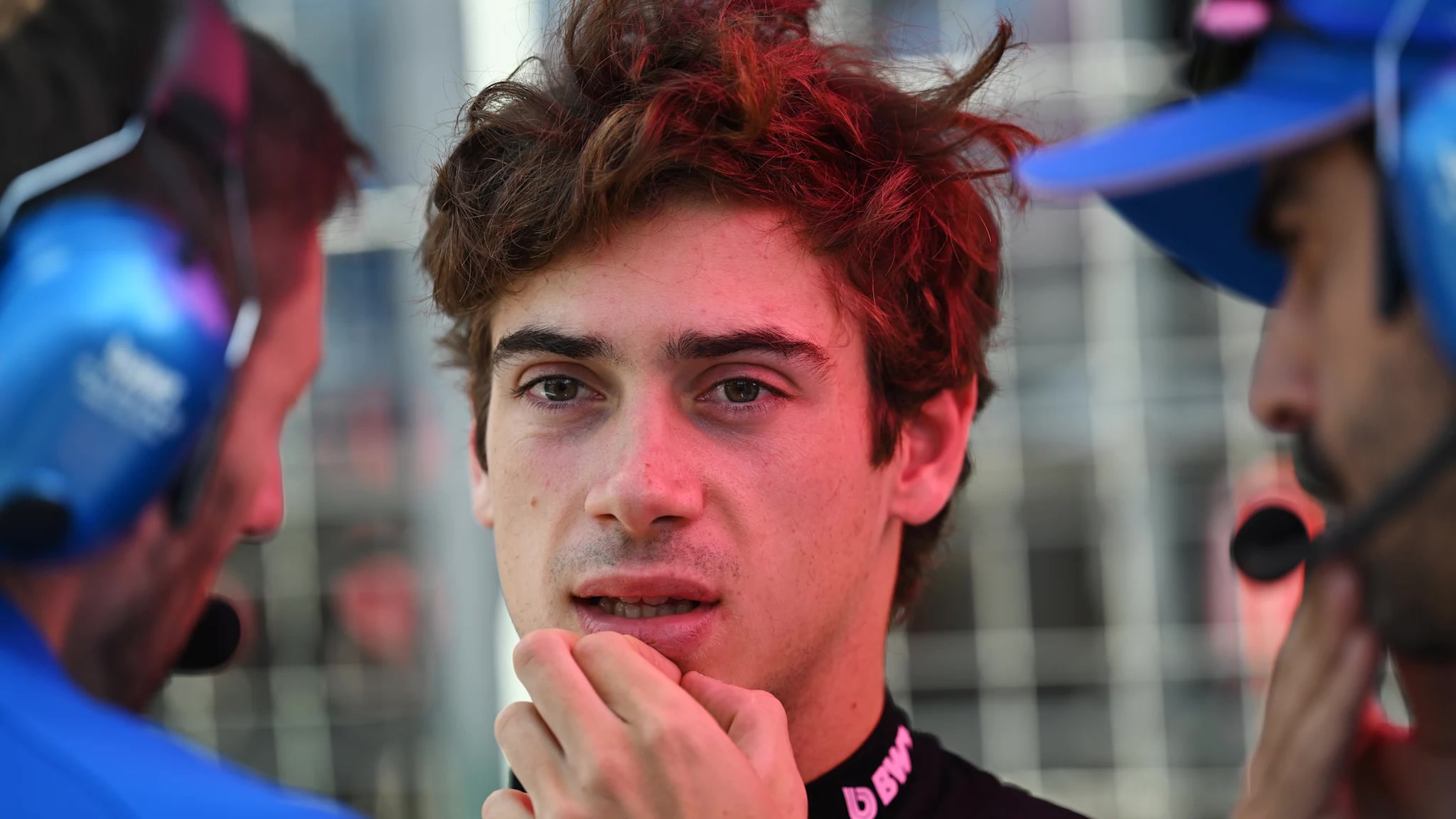 Franco Colapinto sombrío en Bakú tras el abandono del GP de Azerbaiyán