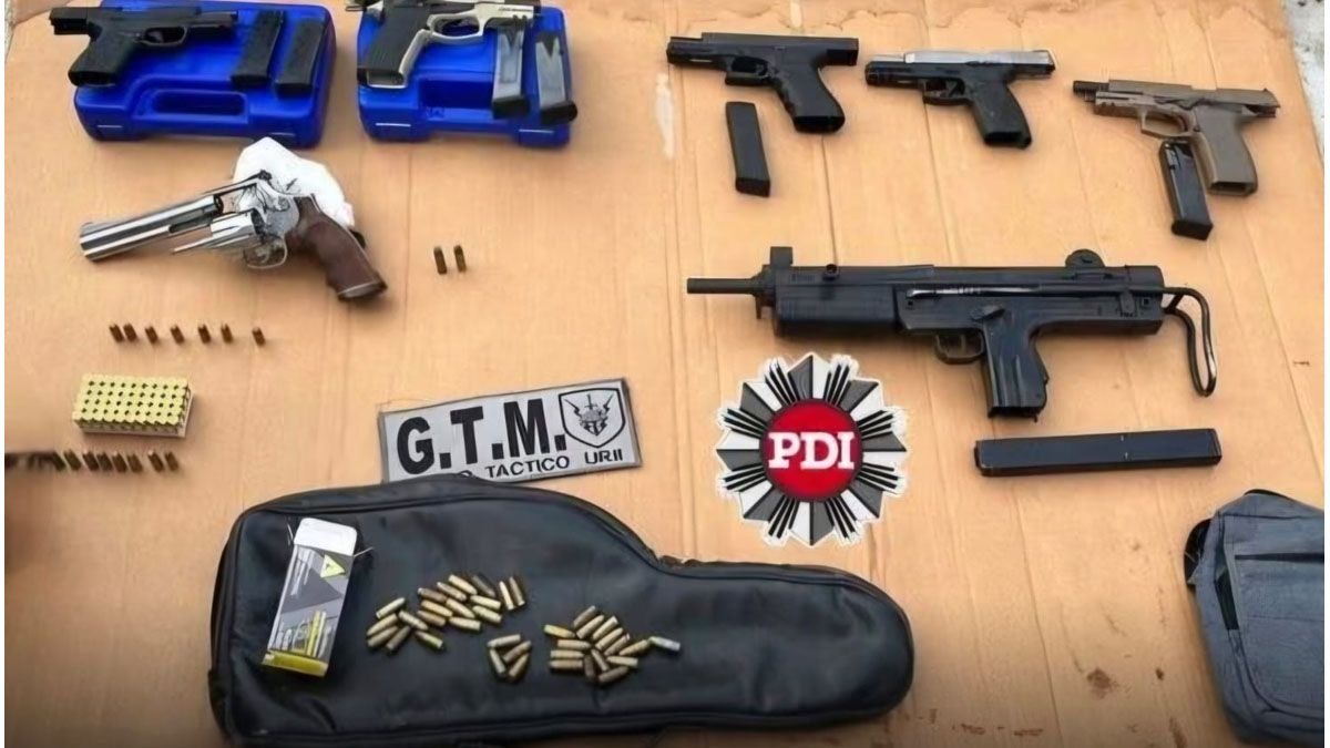 Arsenal secuestrado por la PDI en Rosario.